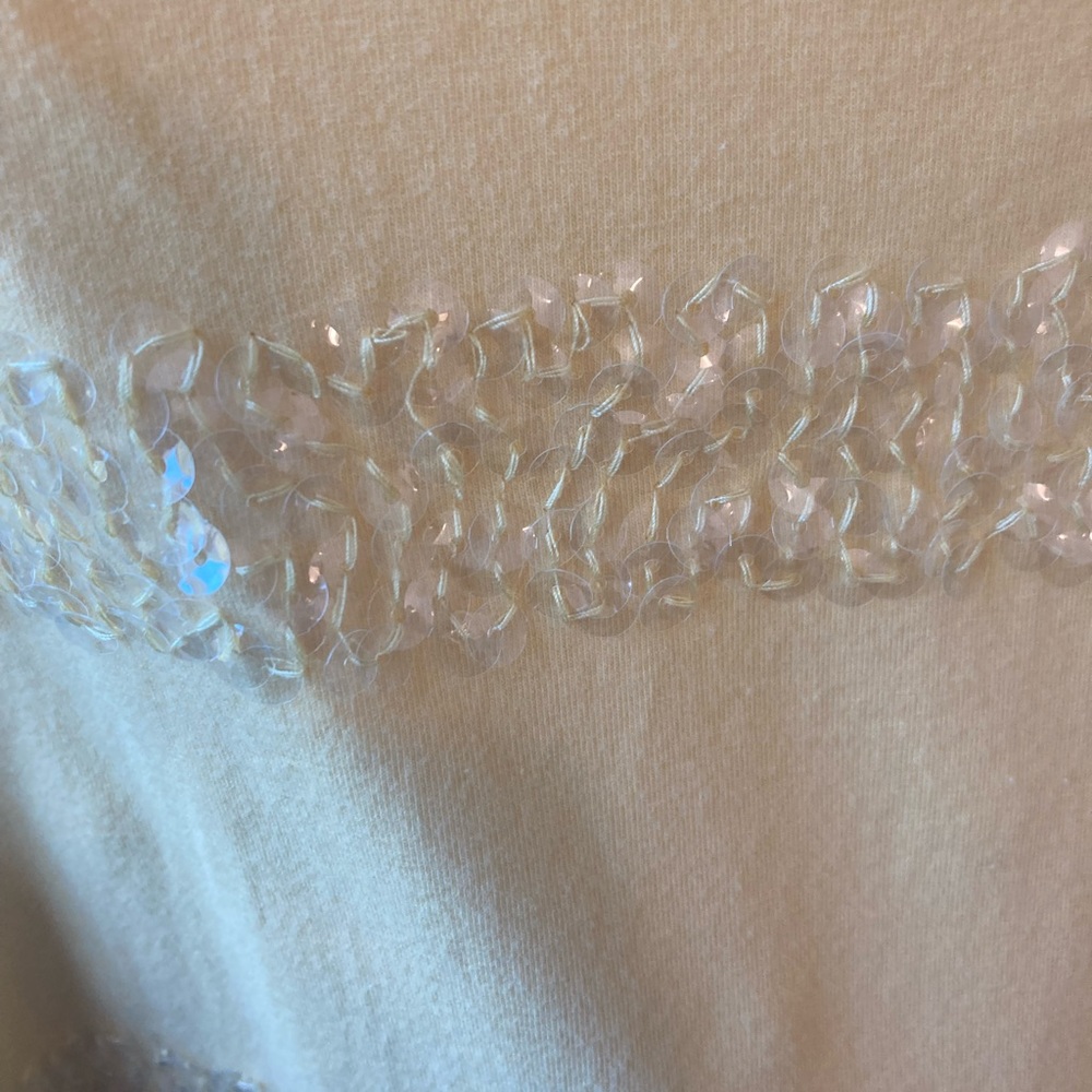 Chico’s Yellow Sequin T-shirt - Picture 3 of 6